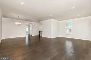 23694 Hopewell Manor Terrace, Ashburn, VA 20148 - Photo 8