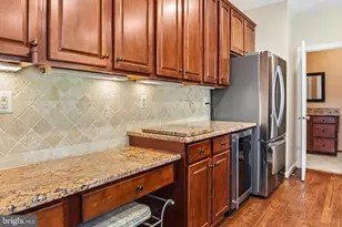 43276 John Danforth Ct, Ashburn, VA 20147 - Photo 16