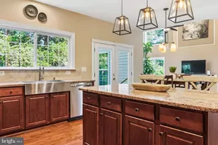 43276 John Danforth Ct, Ashburn, VA 20147 - Photo 14