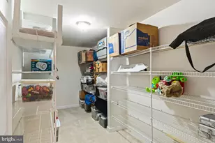 43276 John Danforth Ct, Ashburn, VA 20147 - Photo 56