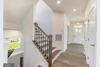 13 S Locust Street, Lovettsville, VA 20180 - Photo 24
