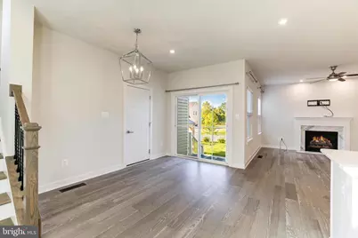 13 S Locust Street, Lovettsville, VA 20180 - Photo 22