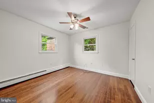 20212 Broad Run Dr, Sterling, VA 20165 - Photo 22