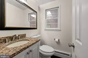 20212 Broad Run Dr, Sterling, VA 20165 - Photo 16