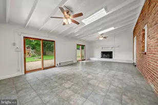 20212 Broad Run Dr, Sterling, VA 20165 - Photo 12