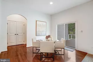 26798 Barnsley Pl, Chantilly, VA 20152 - Photo 32