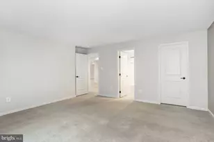 26798 Barnsley Pl, Chantilly, VA 20152 - Photo 68