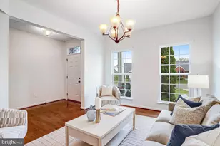 26798 Barnsley Pl, Chantilly, VA 20152 - Photo 16