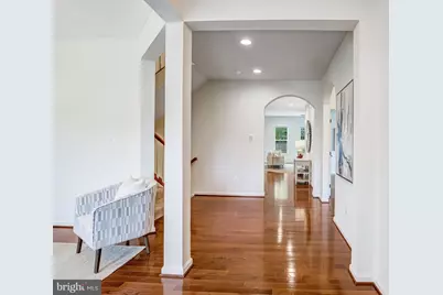 26798 Barnsley Place, Chantilly, VA 20152 - Photo 8
