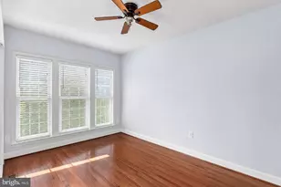 211 Great Laurel Square SE, Leesburg, VA 20175 - Photo 14