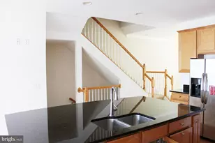 44035 Peirosa Terrace, Chantilly, VA 20152 - Photo 12