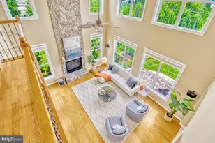 22374 Dolomite Hills Dr, Ashburn, VA 20148 - Photo 10