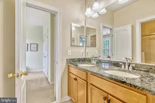 22374 Dolomite Hills Dr, Ashburn, VA 20148 - Photo 54