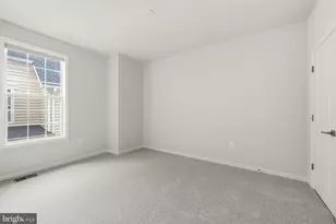 23255 Milltown Knoll Square, Ashburn, VA 20148 - Photo 36