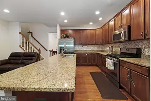 43241 Mitcham Square, Ashburn, VA 20148 - Photo 12