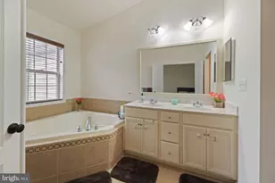43241 Mitcham Square, Ashburn, VA 20148 - Photo 18