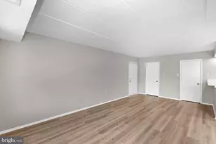 125 Clubhouse Dr SW, Leesburg, VA 20175 - Photo 8