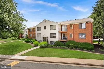 125 Clubhouse Drive SW #7, Leesburg, VA 20175 - Photo 4