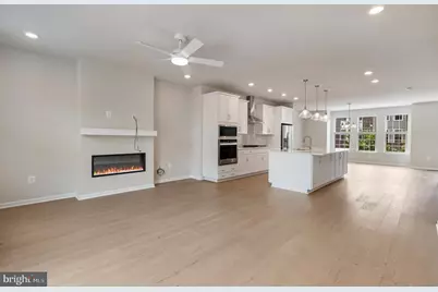 1609 Field Sparrow Terrace NE, Leesburg, VA 20176 - Photo 10
