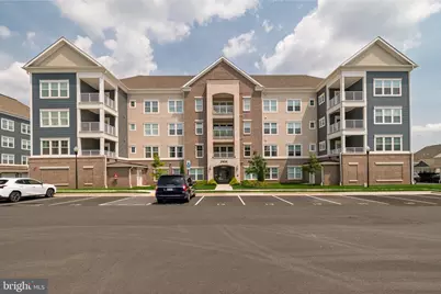 21630 Hawksbill High Circle #406, Sterling, VA 20164 - Photo 2