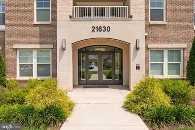21630 Hawksbill High Circle #406, Sterling, VA 20164 - Photo 4