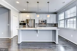 44104 Turf Field Square, Chantilly, VA 20152 - Photo 8