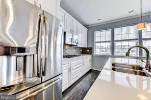 44104 Turf Field Square, Chantilly, VA 20152 - Photo 10