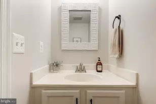 106 Hackley Ct, Purcellville, VA 20132 - Photo 12