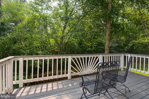 106 Hackley Ct, Purcellville, VA 20132 - Photo 2