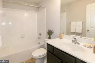 813 Mildenhall Ct, Purcellville, VA 20132 - Photo 18