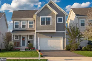 813 Mildenhall Ct, Purcellville, VA 20132 - Photo 1