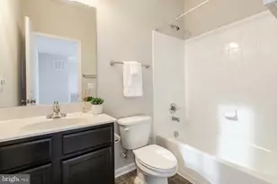 813 Mildenhall Ct, Purcellville, VA 20132 - Photo 16