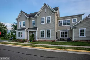 20846 Ashburn Heights Dr, Ashburn, VA 20148 - Photo 1
