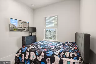 24550 Pommel Ter, Sterling, VA 20166 - Photo 32