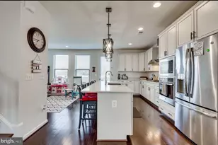 42440 Dogwood Glen Square, Sterling, VA 20166 - Photo 14