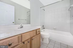 45515 Lakemont Square, Sterling, VA 20165 - Photo 20