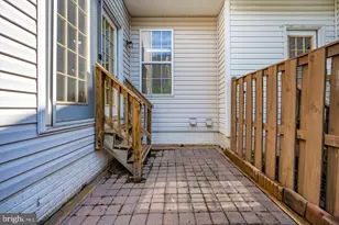 45515 Lakemont Square, Sterling, VA 20165 - Photo 24