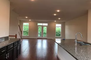 43219 Clarendon Sq, Ashburn, VA 20148 - Photo 12