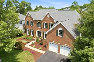 19704 Stanford Hall Pl, Ashburn, VA 20147 - Photo 1