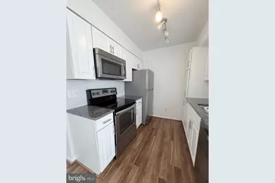 83 Sudbury Square, Sterling, VA 20164 - Photo 10