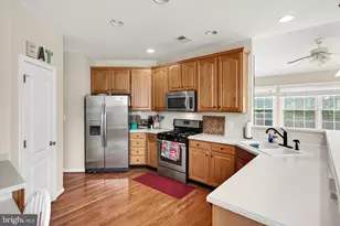 42655 Harris St, Chantilly, VA 20152 - Photo 16