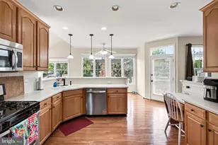 42655 Harris St, Chantilly, VA 20152 - Photo 18
