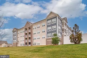 21630 Hawksbill High Cir, Sterling, VA 20164 - Photo 44