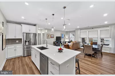 21630 Hawksbill High Circle #204, Sterling, VA 20164 - Photo 8