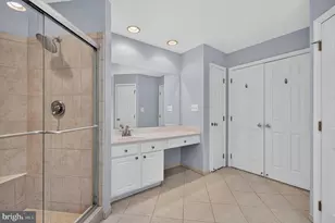 25670 S Village Dr, Chantilly, VA 20152 - Photo 28