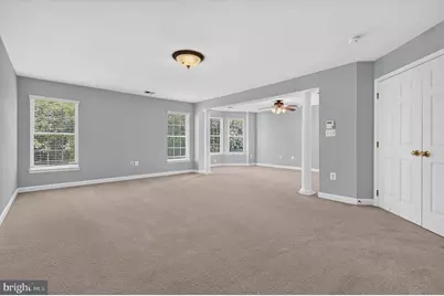 25670 S Village Drive, Chantilly, VA 20152 - Photo 22