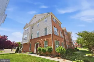 23149 Flora Mure Dr, Ashburn, VA 20148 - Photo 2