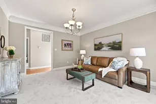 36951 Wellington Dr, Purcellville, VA 20132 - Photo 12