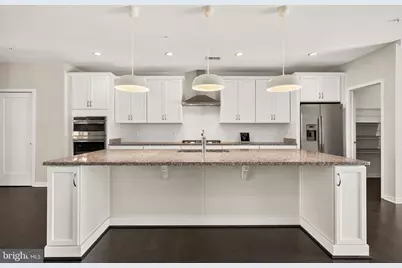 23685 Hopewell Manor Terrace, Ashburn, VA 20148 - Photo 10
