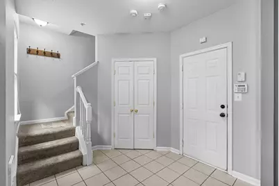 21785 Dragons Green Square #21785, Ashburn, VA 20147 - Photo 4